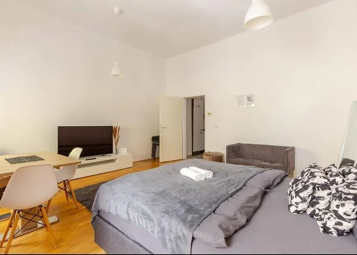 Διαμέρισμα Stylish Modern Entire