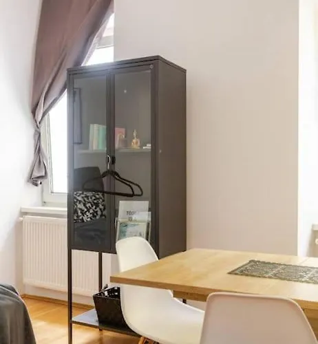 Stylish Modern Entire *